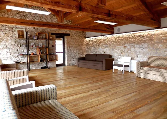 Borgo Marian Pensión 3*